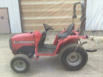 Main image Massey Ferguson 1220