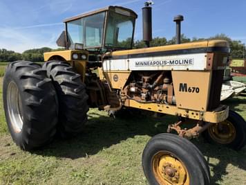 Main image Minneapolis-Moline M670