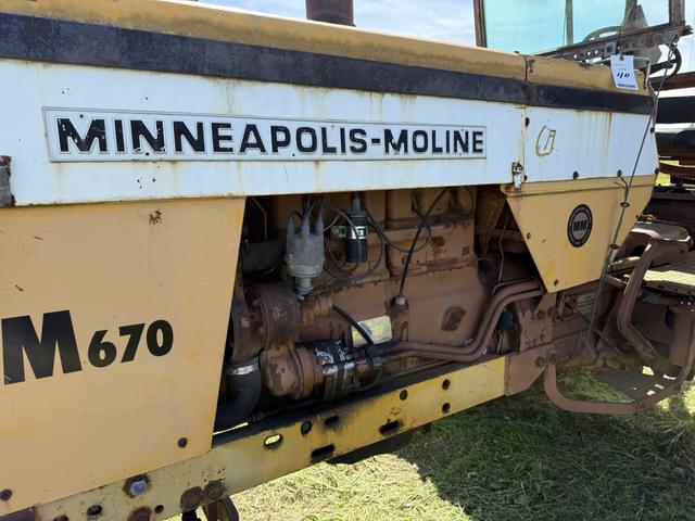 Image of Minneapolis-Moline M670 equipment image 3