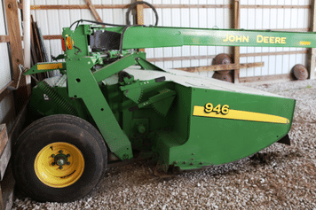Main image John Deere 946