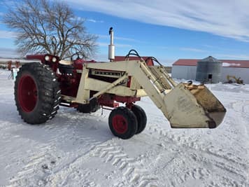 Main image Farmall 656