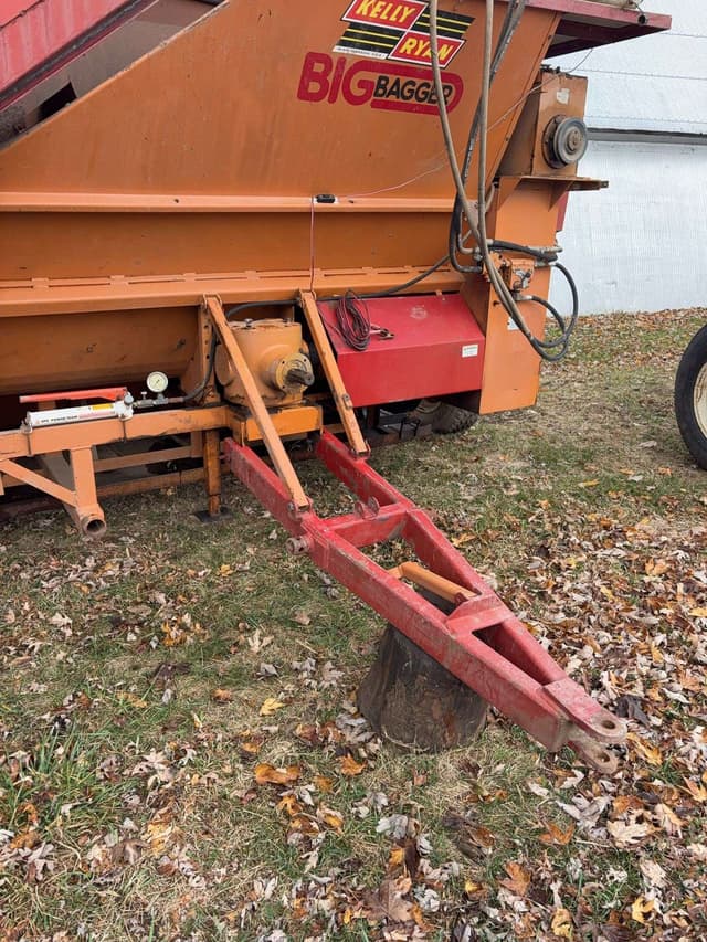 Image of Kelly Ryan 2W-00 equipment image 2