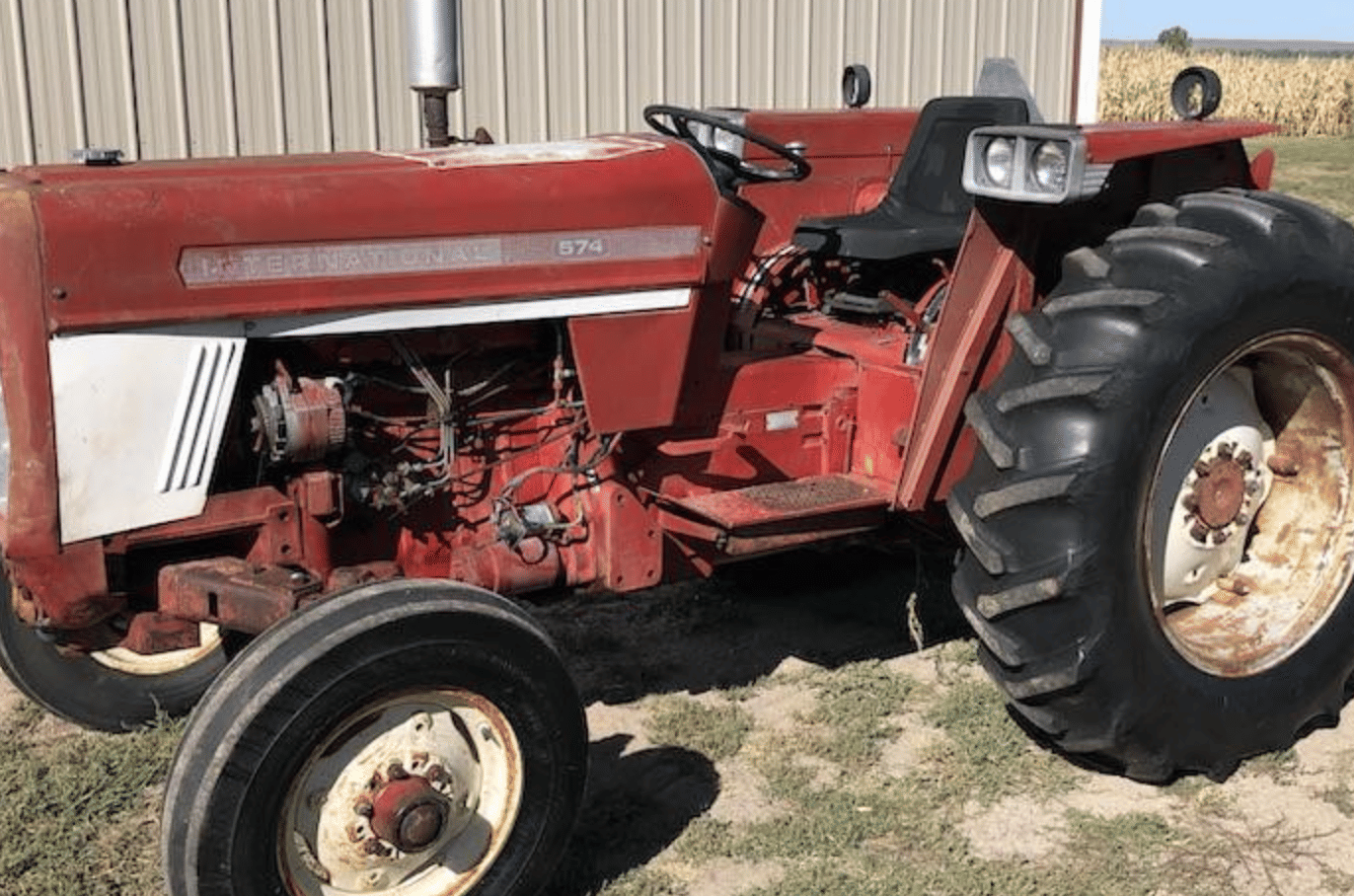 Main image International Harvester 574