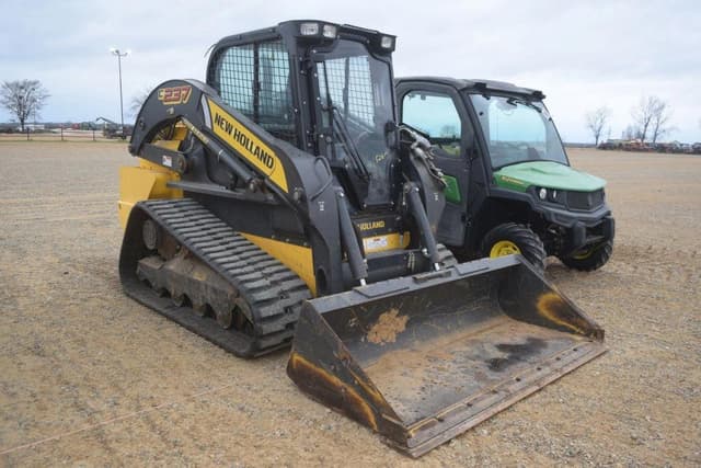 Image of New Holland C237 equipment image 3