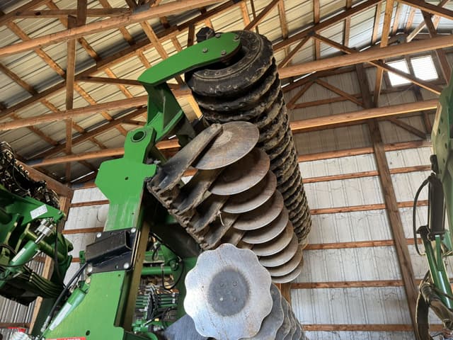 Image of John Deere 2680H equipment image 4