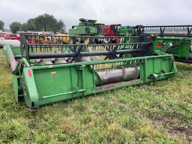 Image of John Deere 216 equipment image 3