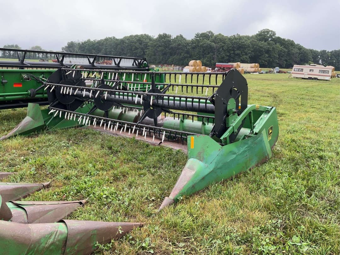 Image of John Deere 216 Primary image