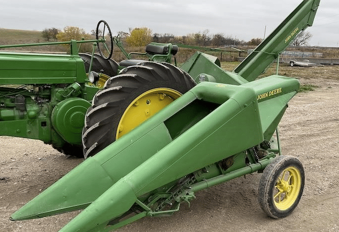 SOLD - John Deere 101 Lot No. e357e33e-4973-11ec-ac98-0246304ce823 ...