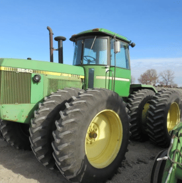 Main image John Deere 8640