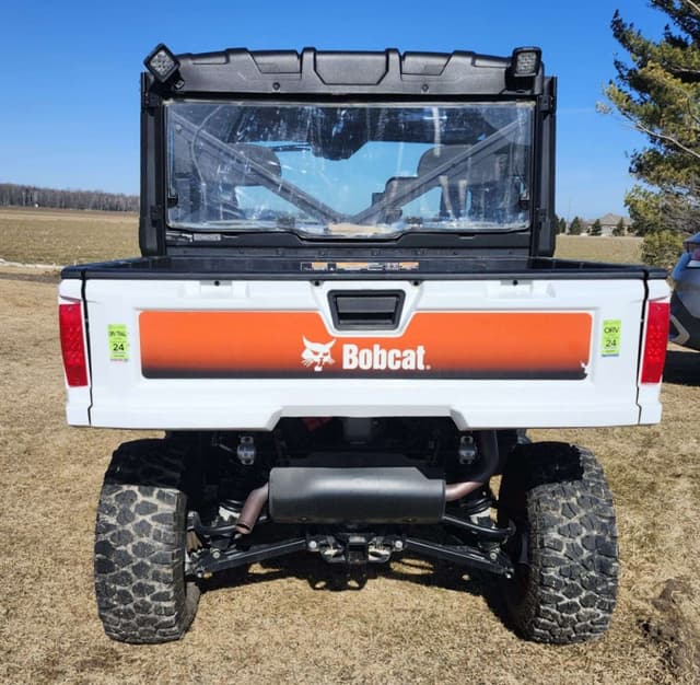 Image of Bobcat UV34XL equipment image 2