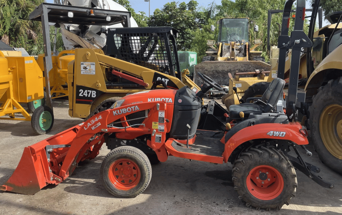 Main image Kubota BX1880
