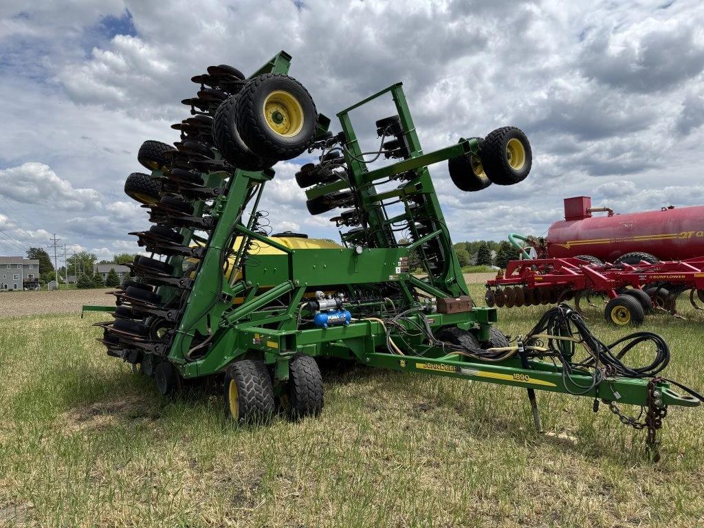 Image of John Deere 1890 Primary image