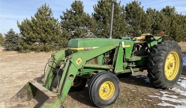 Main image John Deere 2840