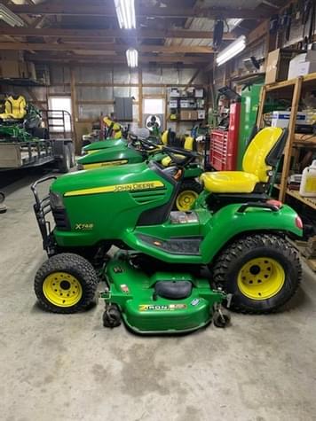 Main image John Deere X748