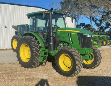 Main image John Deere 6105E