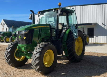 Main image John Deere 6105E