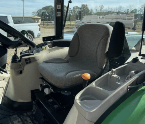 Main image John Deere 3320