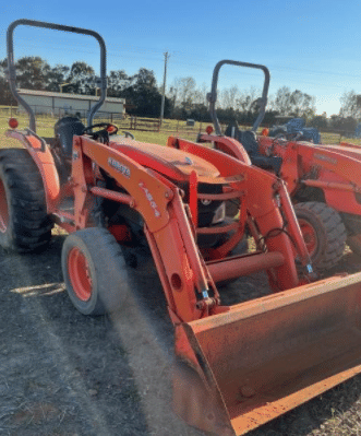 Main image Kubota L4240