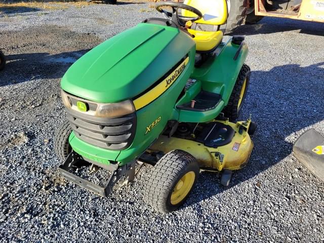Image of John Deere X530 equipment image 1