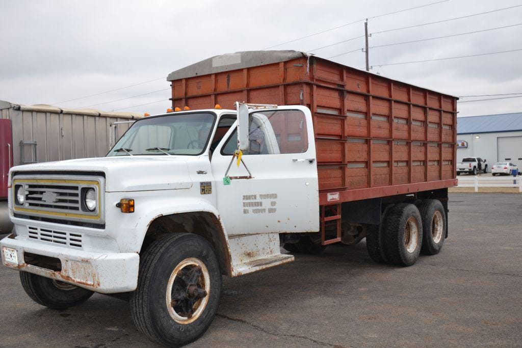 Main image Chevrolet C65