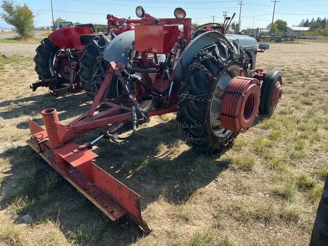 Image of Ford 8N equipment image 3
