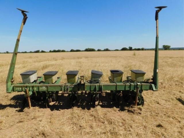 Main image John Deere 7100