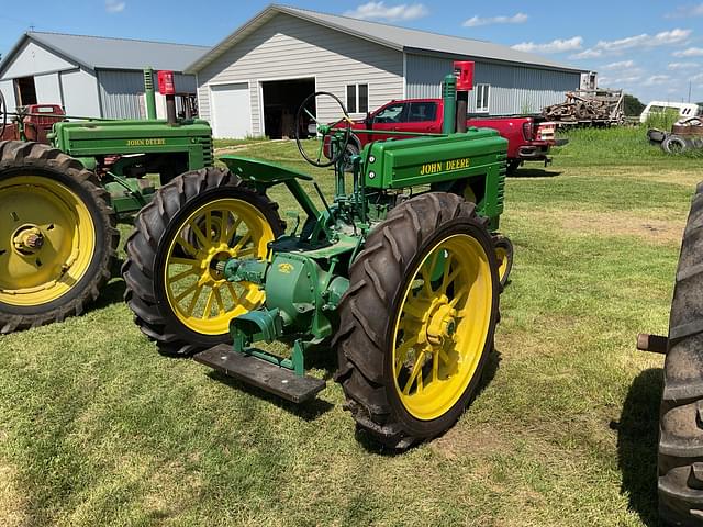 Image of John Deere A equipment image 3