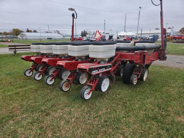 Image of White 6100 equipment image 3