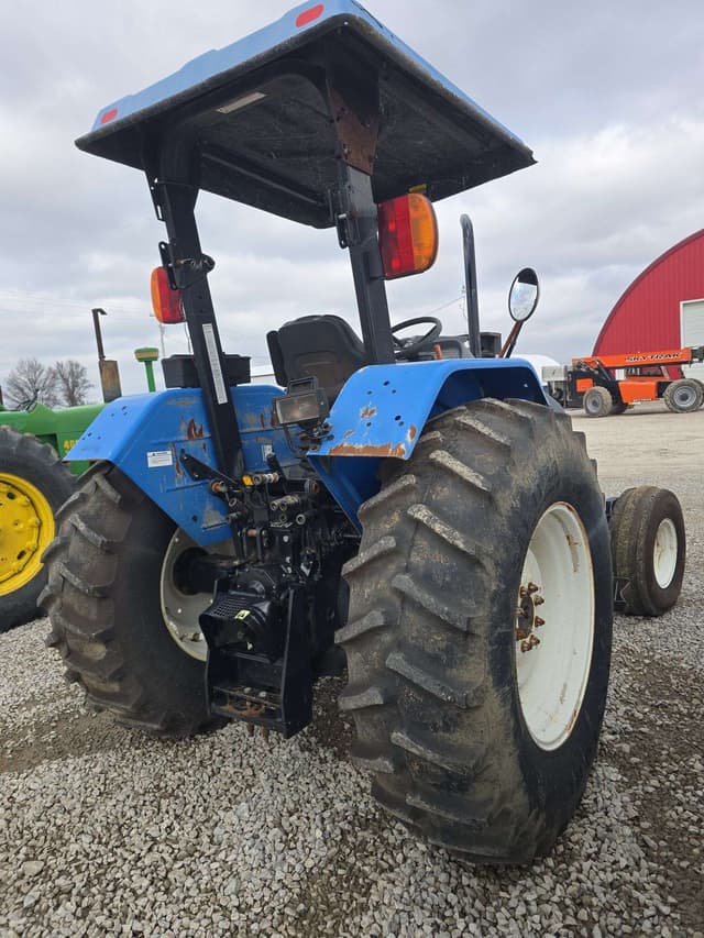 Image of New Holland TL100 equipment image 3