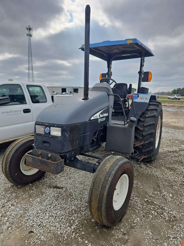 Image of New Holland TL100 equipment image 1