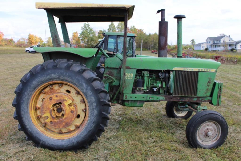 Image of John Deere 4320 Primary image