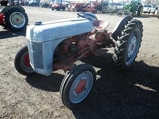 1942 Ford 9N Equipment Image0