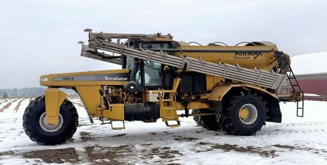 Image of Ag-Chem Terra-Gator 8203 equipment image 1