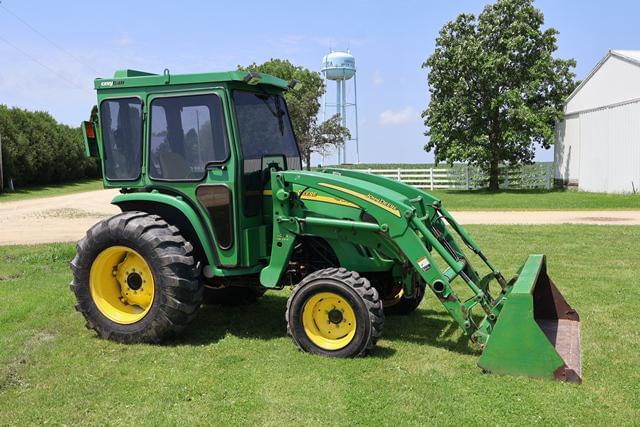 Image of John Deere 4720 Primary image