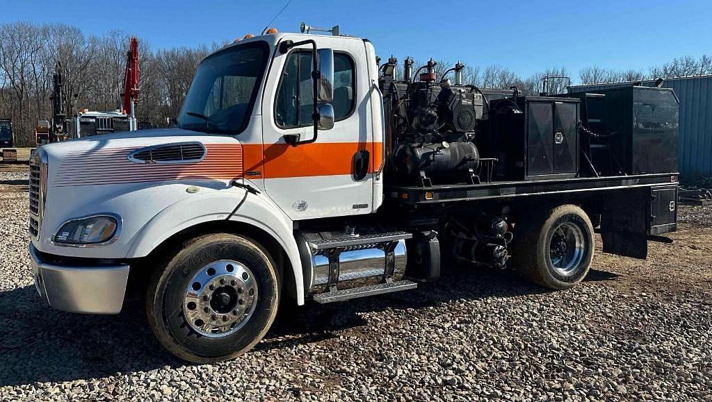 Image of Freightliner M2 112 Primary image