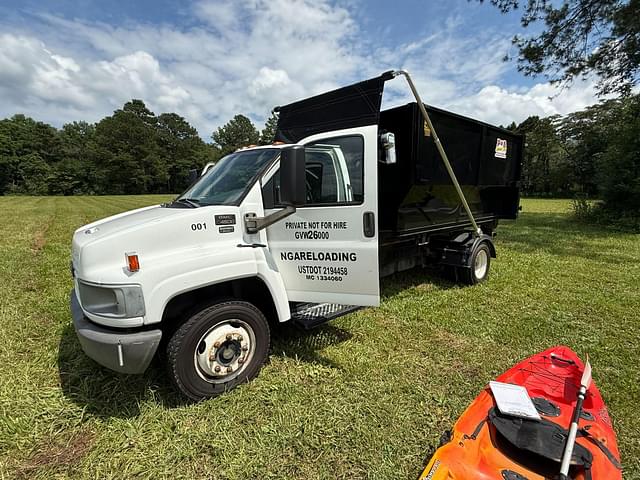 Image of GMC C4500 equipment image 3