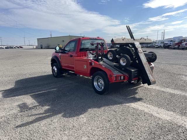 Image of Ford F-450 equipment image 2