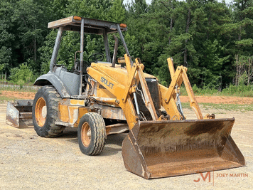 Main image Case 570LXT