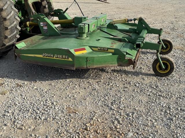 Image of John Deere MX10 equipment image 3