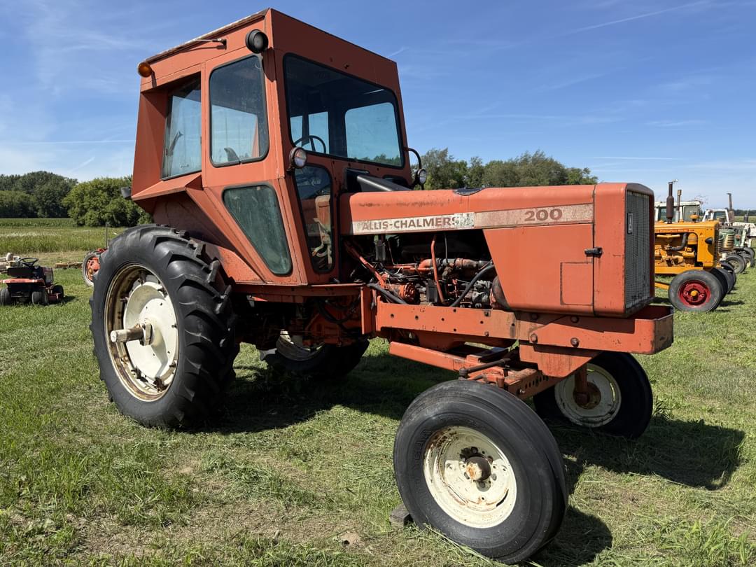 Image of Allis Chalmers 200 Primary image