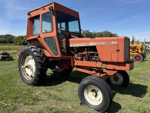 Allis Chalmers 200 Image
