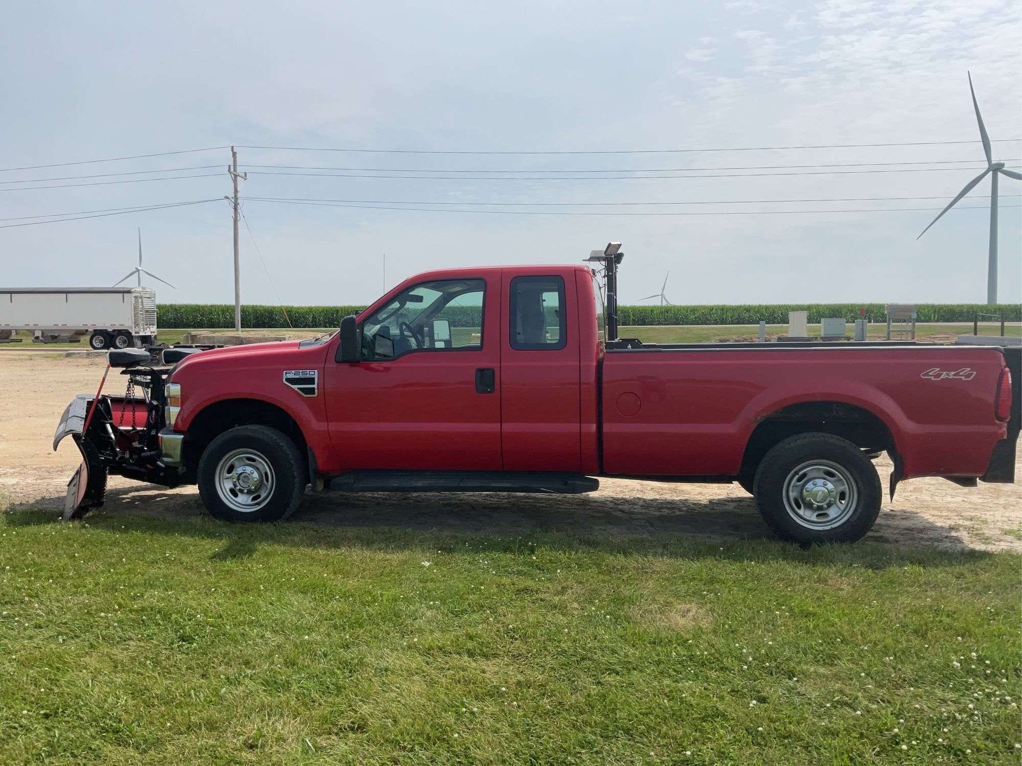 2010 Ford F-250 Equipment Image0