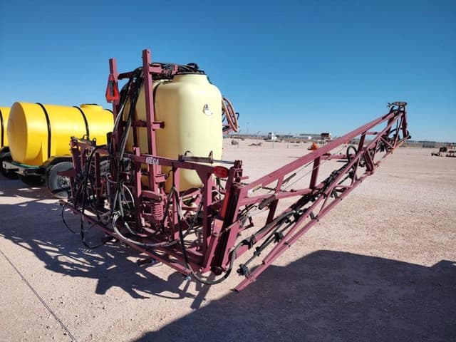 Image of Hardi Mega 350 equipment image 3