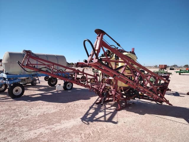 Image of Hardi Mega 350 equipment image 1