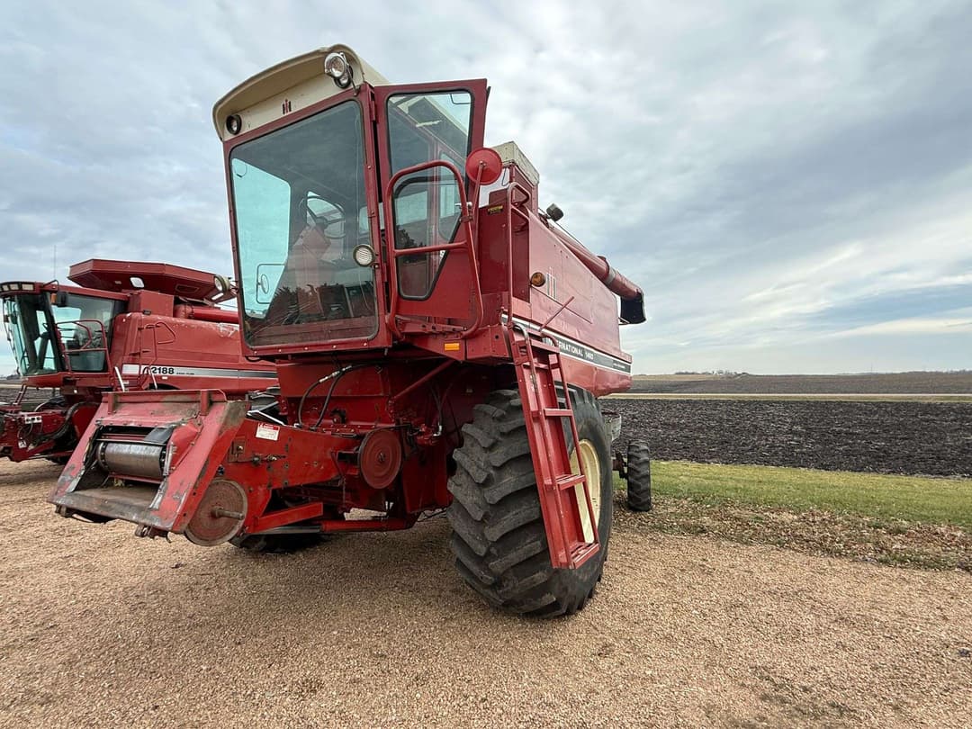 Image of International Harvester 1460 Primary image