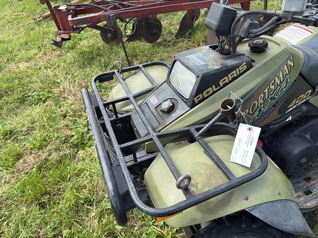 Image of Polaris Sportsman 400 equipment image 3
