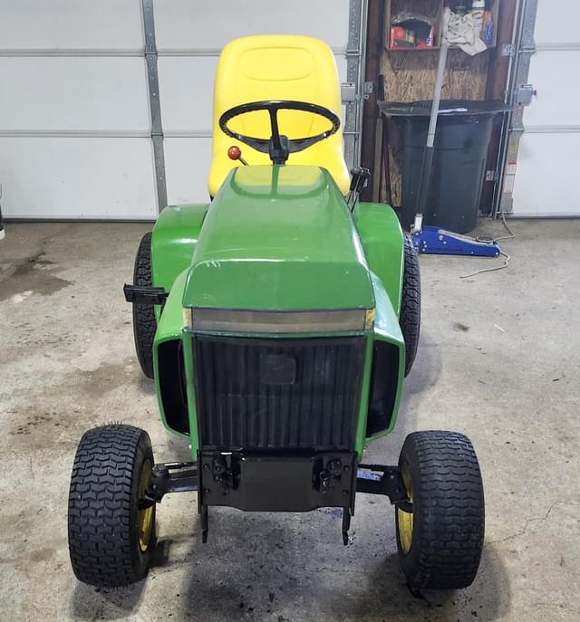 Image of John Deere 300 equipment image 2