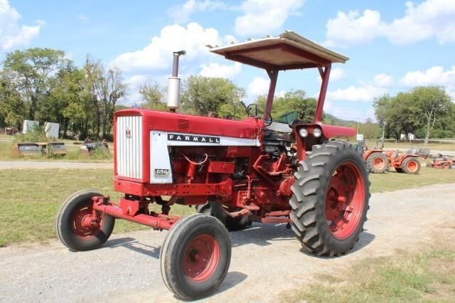 Main image International Harvester 656