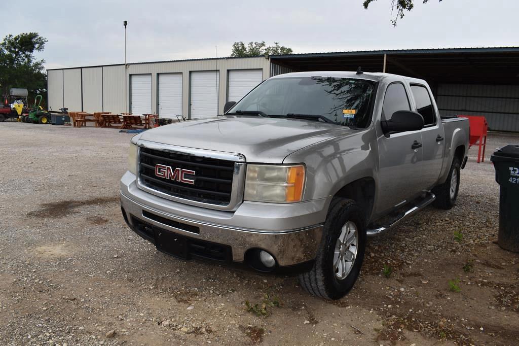 Image of GMC 1500 Primary image