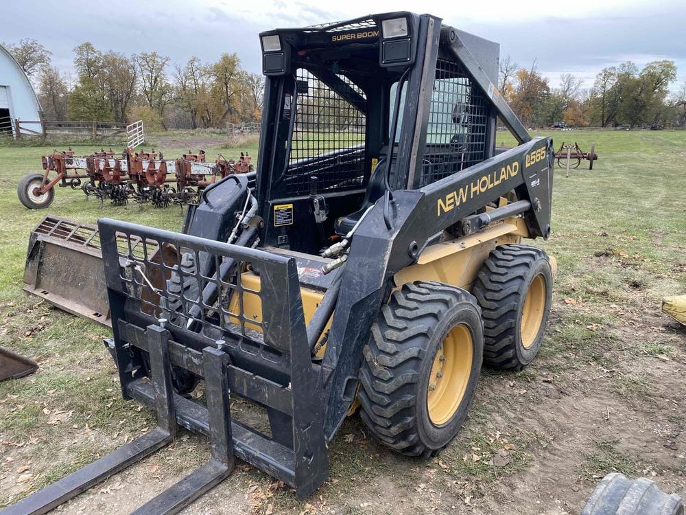 Main image New Holland LX565